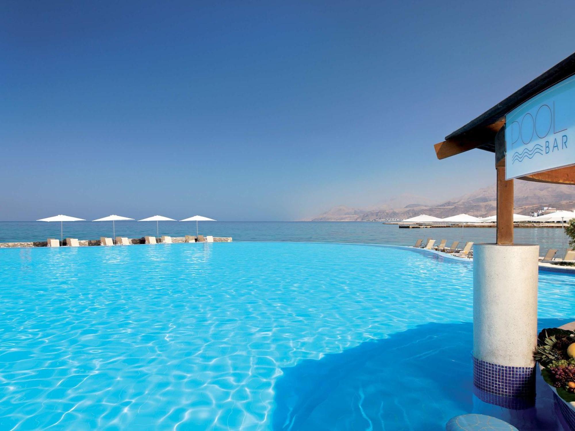 Moevenpick Resort El Sokhna Ain Sukhna Exterior foto Infinity pool at the resort